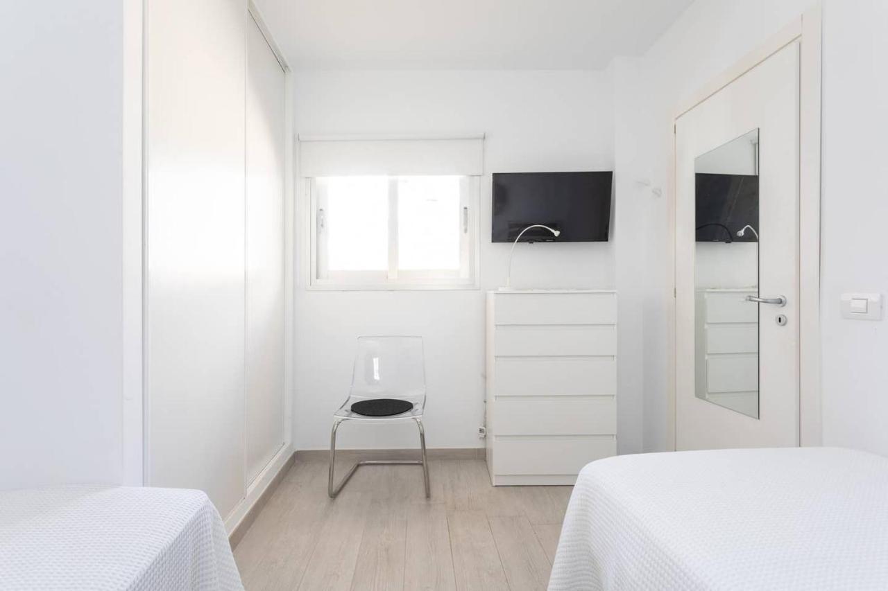 Ferienwohnung The White Heart House - Attic Sea View Los Cristianos  Exterior foto